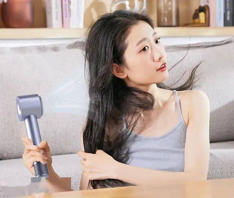 乐动体育牛逼！就因为它我已经看不上3000块的吹风机了(图11)