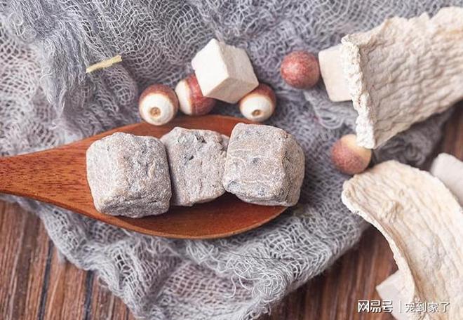 乐动体育 LD体育爱美的女人这5种美食记得经常吃润肤又养颜保持少女感(图3)