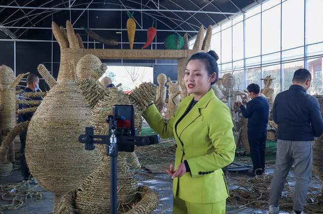 LD乐动 乐动体育四川郫都：科技赋能“菜篮子” ！智慧农场玩出新花样(图3)