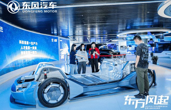 量子架构乐动体育三季度亮相 东风eπ S73高温测试照曝光(图8)